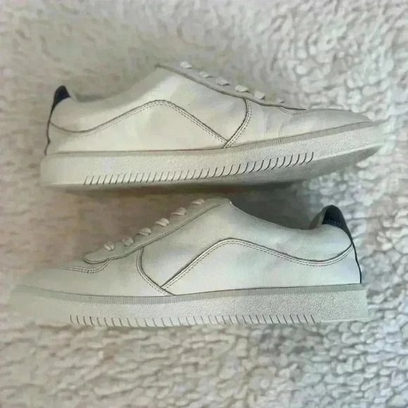 Vince Women’s Aspen Leather Sneakers White Snake Leather Size 8.5 - Picture 5 of 7
